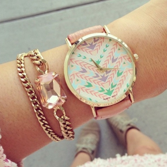 Pink Aztec Watch - Picture 4 of 4